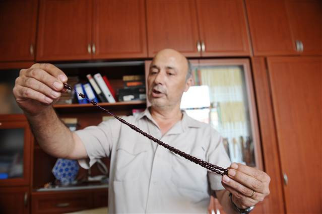 Bu tespihin fiyatı 4 bin TL’den başlıyor