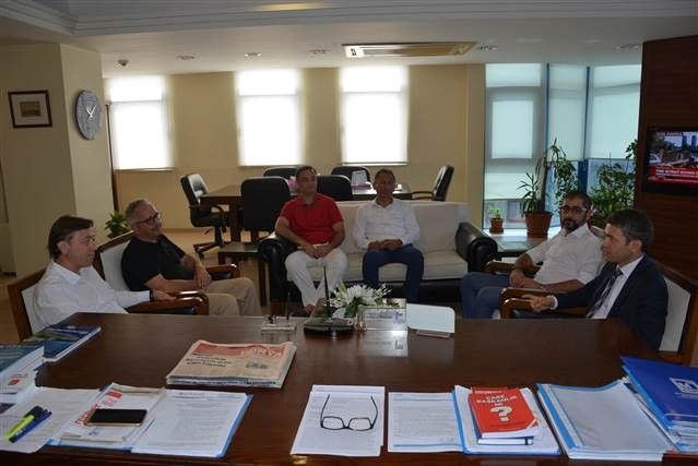 Yapılandırmada son gün koridorlar dolup taştı