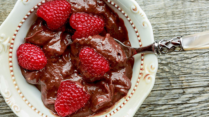 Avokado puding tarifi