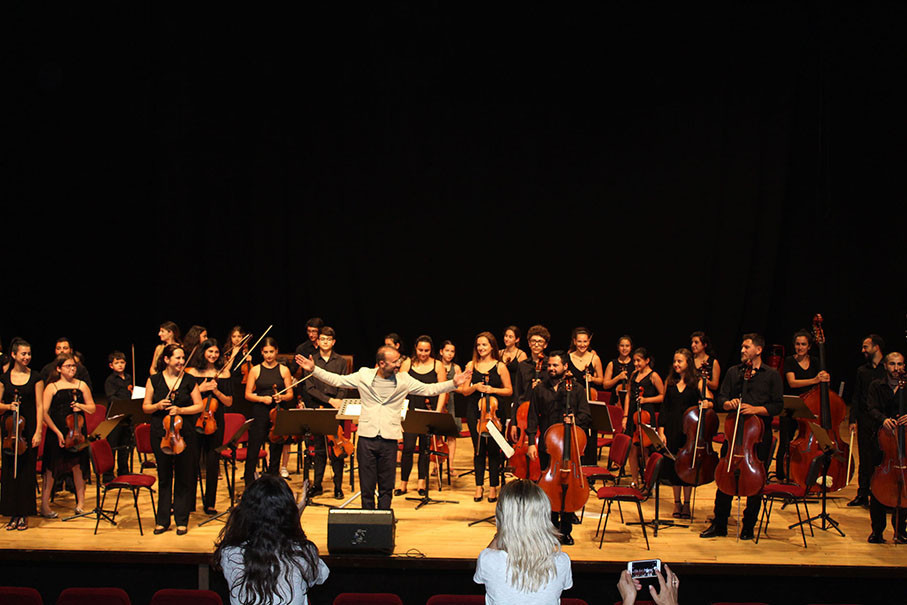 Londralı Ezo, finali İzmir’de yaptı