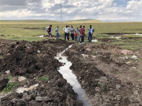 Çocuklar buldu, köylüler kendinden geçti