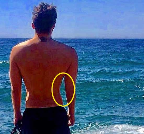 Özge Ulusoyun fotoğrafları gerçek mi Photoshop mu