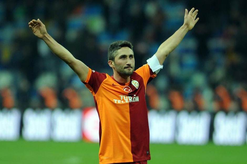 Efsane isim bunu da gördü Sabri Sarıoğlu...