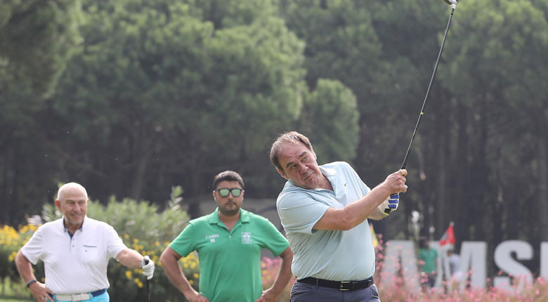 Erdoğan Demirören anısına golf turnuvası düzenlendi