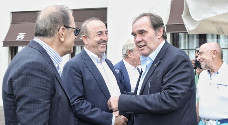 Erdoğan Demirören anısına golf turnuvası düzenlendi