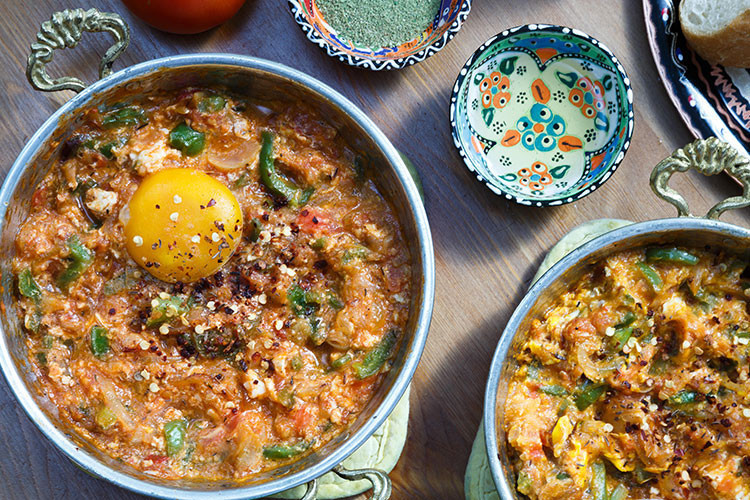 Ispanaklı menemen tarifi