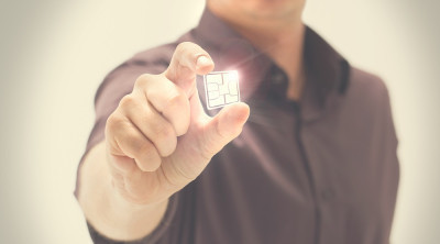 Telefonlarda bir dönemin sonu: SIM kartlar artık... Telefonlarda bir dönemin sonu: SIM kartlar artık...