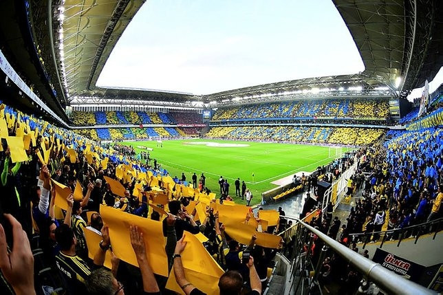 Fenerbahçenin forma sponsoru belli oldu 104 milyon...