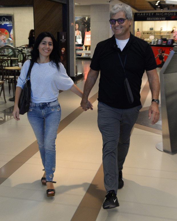 Aşka geldiler