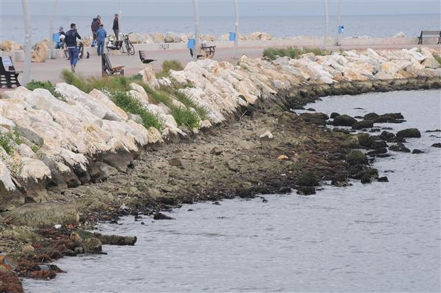 Yalovada deniz suyu 25 metre çekildi