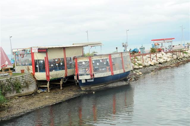 Yalovada deniz suyu 25 metre çekildi