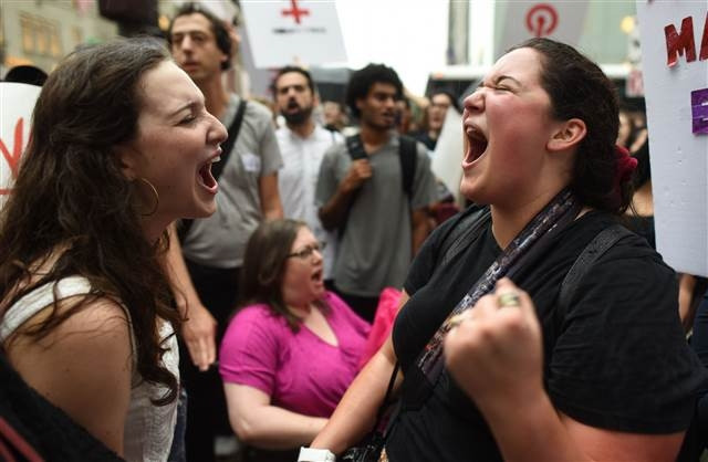 Kavanaugh protestoları... ABD ayakta: Gözaltına alındılar Kavanaugh protestoları... ABD ayakta: Gözaltına alındılar