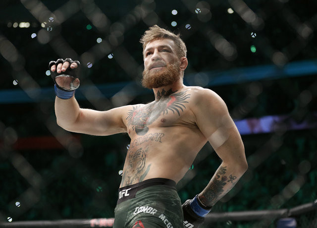 Galatasaraylı Khabib, McGregoru paramparça etti