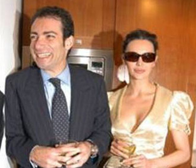 Hande Ataizinin evliliği bir günde bitmişti... Yıllar sonra anlattı Hande Ataizinin evliliği bir günde bitmişti... Yıllar sonra anlattı