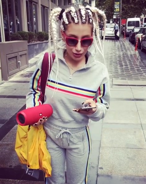 İrem Derici’ye büyük tepki Beyinli sarışın