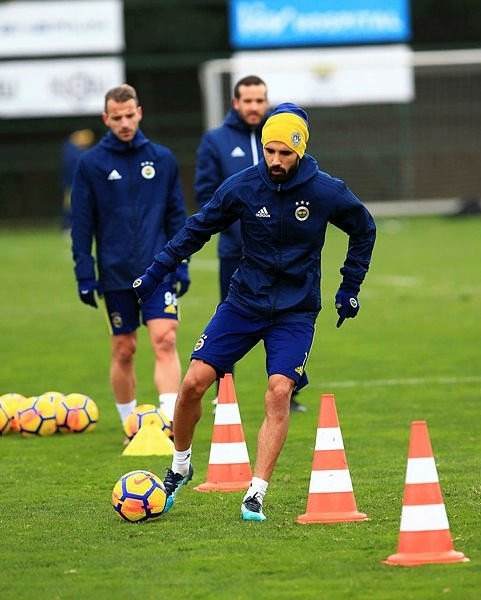 Fenerbahçeli yıldız fena yakalandı Alper Potuk...