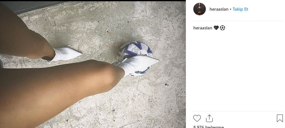 Hera Aslan Voleyi vuracak Hera Aslan Voleyi vuracak