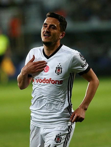 Ezeli rakiplerin sürpriz işbirliği İşte onların yeni maaşı...