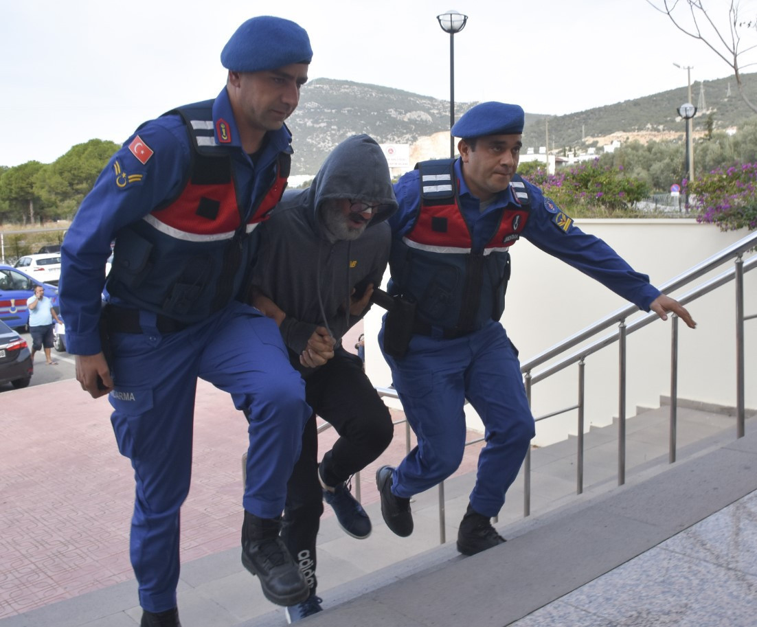 Murat Başoğlu böyle gözaltına alındı