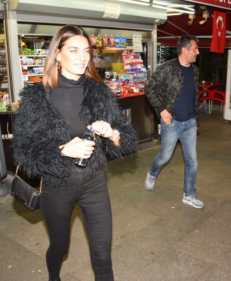 Hande eski eşine döndü