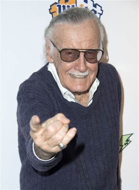 Efsane isim Stan Lee hayatını kaybetti