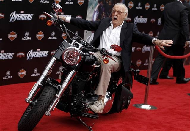 Efsane isim Stan Lee hayatını kaybetti