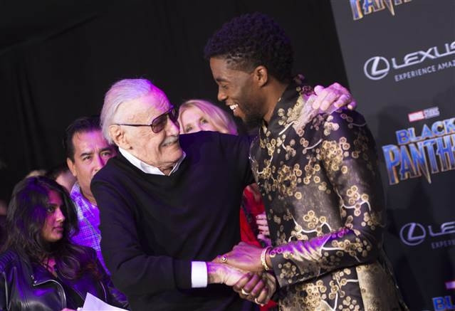 Efsane isim Stan Lee hayatını kaybetti