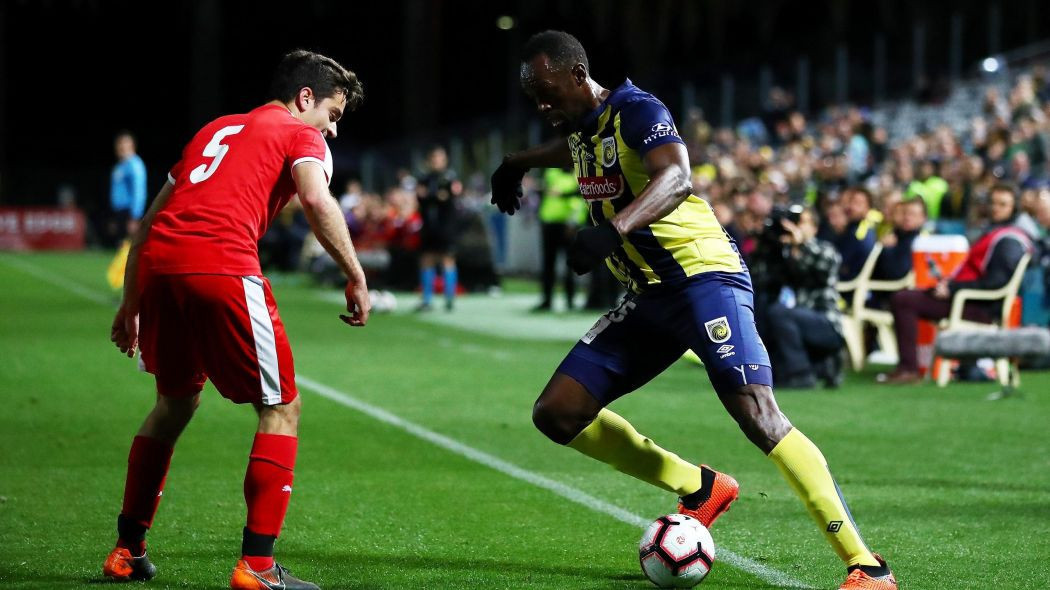 Ve efsane pes etti Usain Bolt...