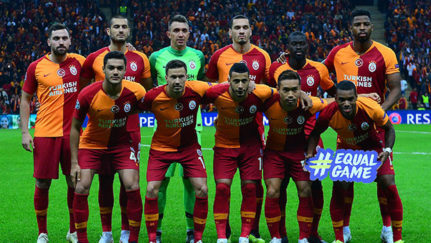 Galatasaraylı yıldızın eşi evi terk etti Galatasaraylı yıldızın eşi evi terk etti