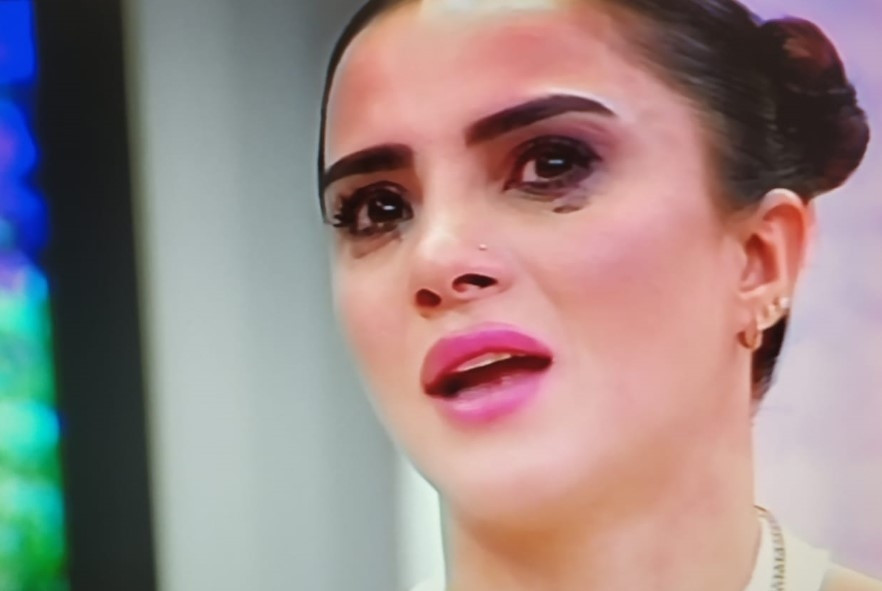 Kaldırın şu fotoğrafı sinirim bozuluyor Kaldırın şu fotoğrafı sinirim bozuluyor