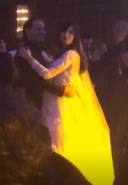 Sürpriz nikah Sürpriz nikah