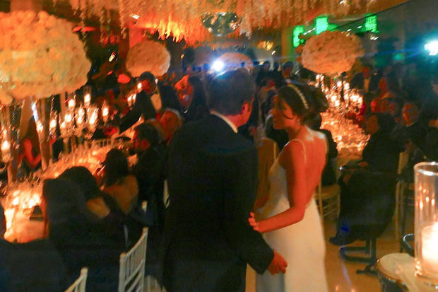 Ünlü yönetmen 55 yaşında ilk evliliğini yaptı