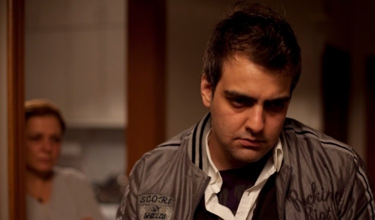 Çoğunluk (2011)