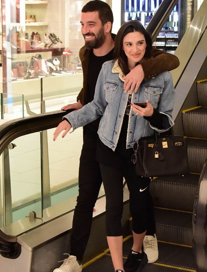 Aslıhan Turanın son hali şaşırttı Siz doğum yaptığınıza emin misiniz Aslıhan Turanın son hali şaşırttı Siz doğum yaptığınıza emin misiniz