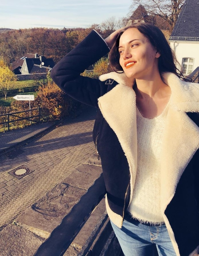 Fahriye Hanım hamilelik çok yakışmış Dikkat çeken detay