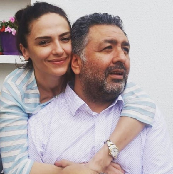 Ünlü yapımcı kesenin ağzını açtı Yeni evine servet ödedi