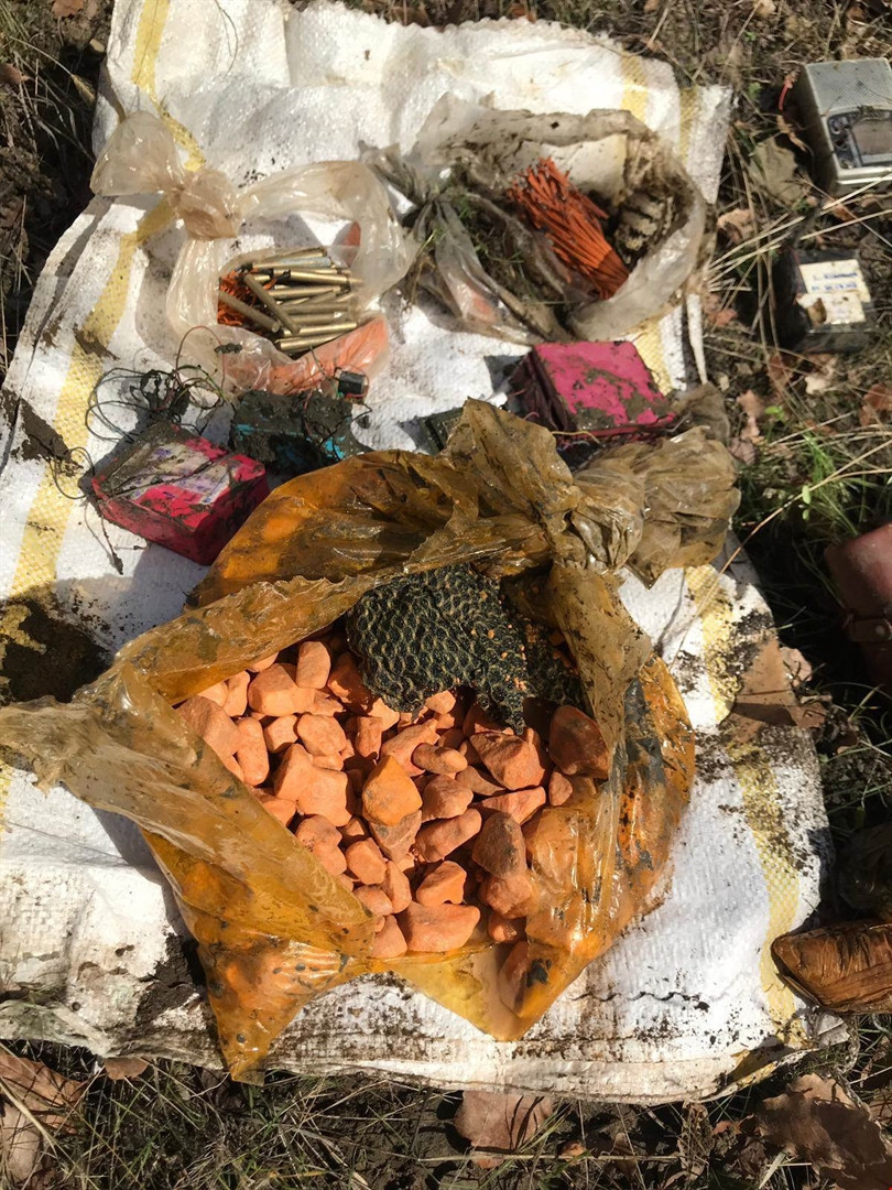 Terör örgütüne darbe 23 sığınak ve barınak bulundu