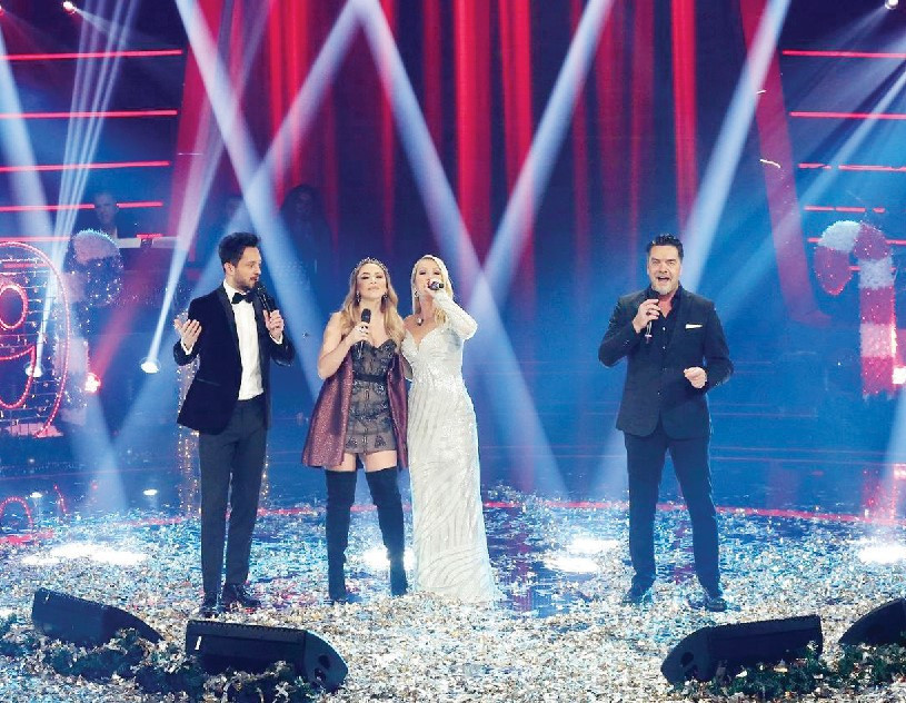 Sahne bu kez onların