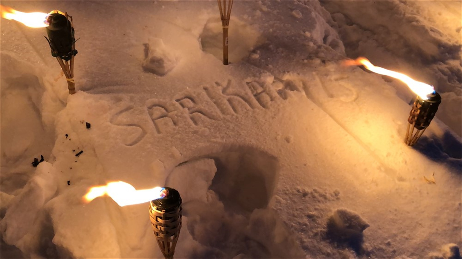 Sarıkamış şehitleri için eksi 15 derecede saygı nöbeti