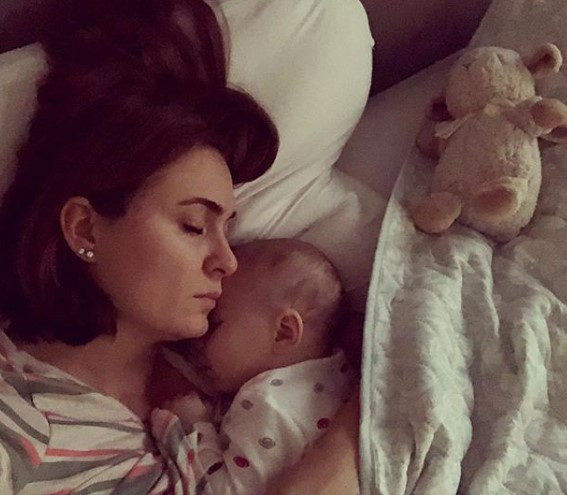 Sanatçıya biraz saygı