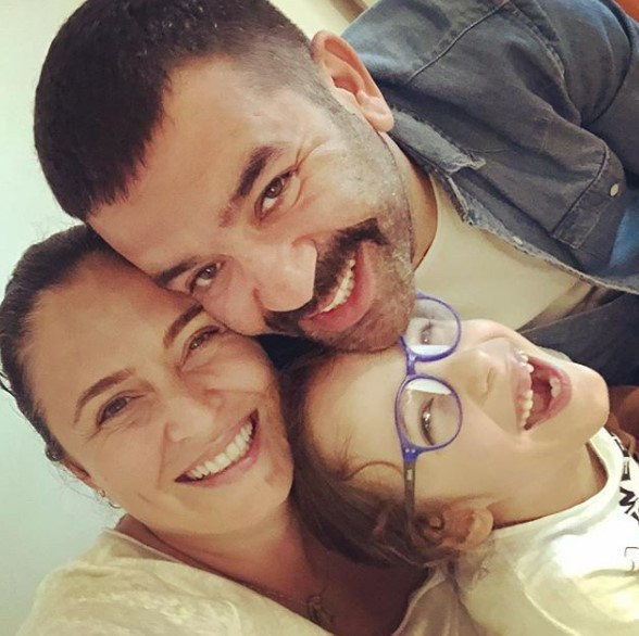 Sanatçıya biraz saygı