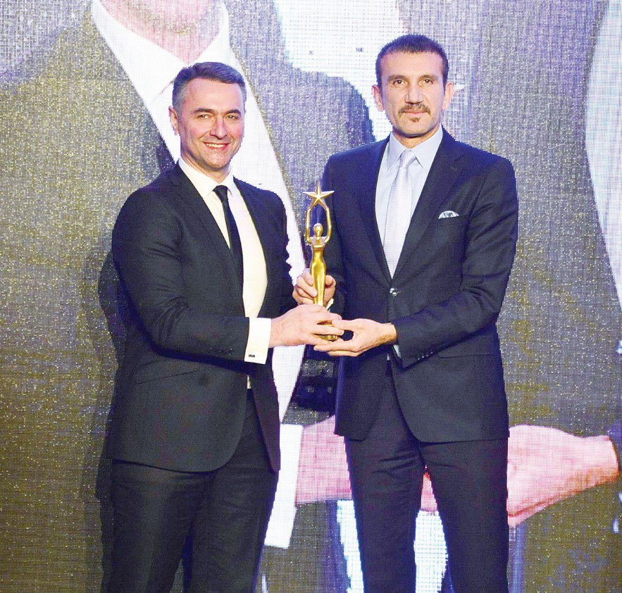 Ünlü isimler bu törende buluştu