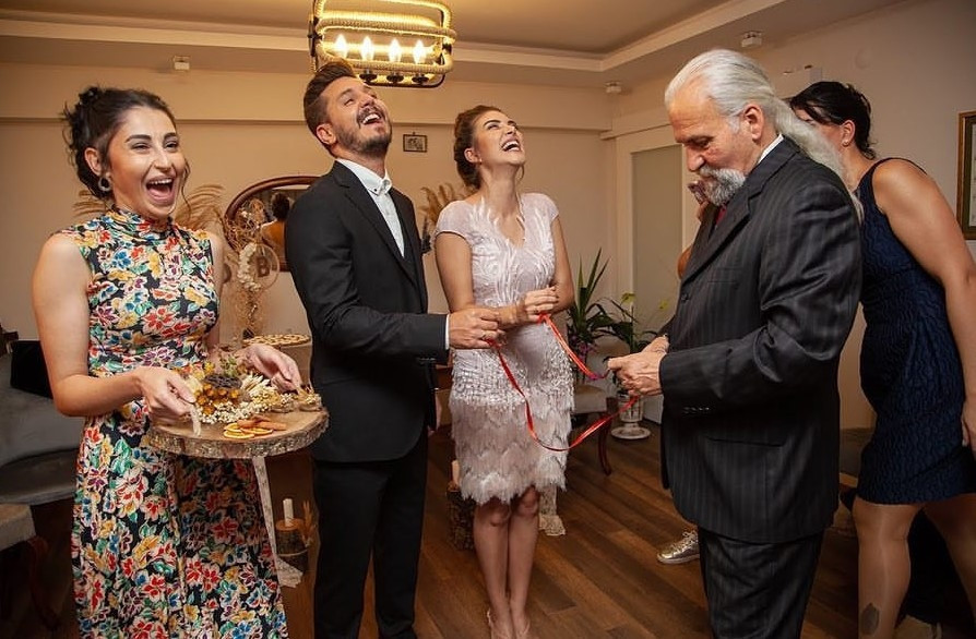 Düğün tarihi belli oldu Düğün tarihi belli oldu