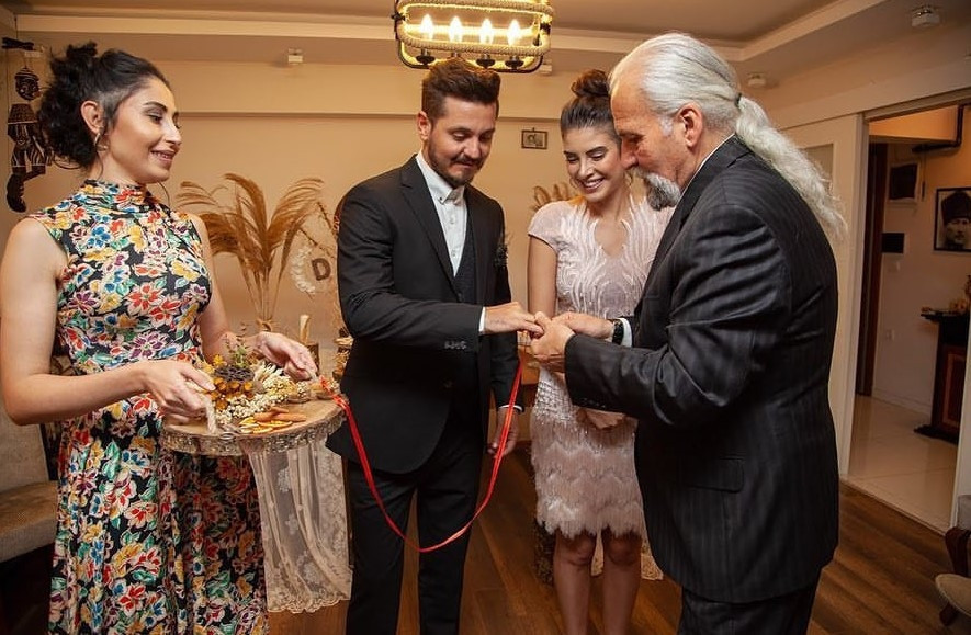 Düğün tarihi belli oldu Düğün tarihi belli oldu