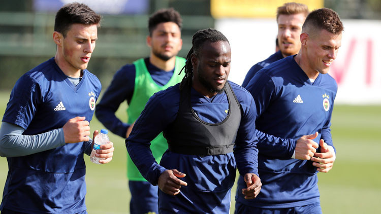 Fenerbahçe rekor kırdı Avrupa devlerini solladı...