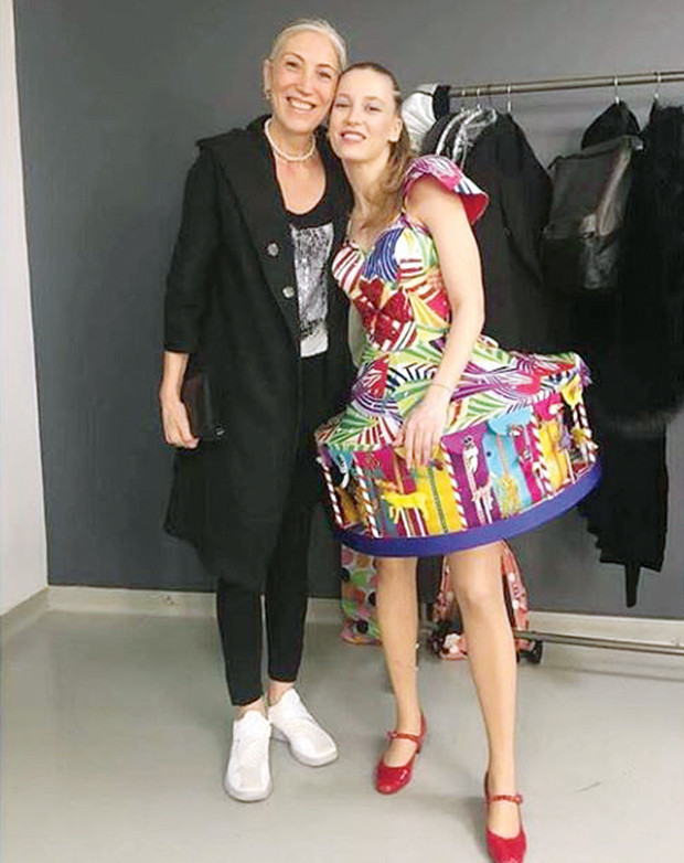 Alice Müzikali ilk kez sahnede Alice Müzikali ilk kez sahnede