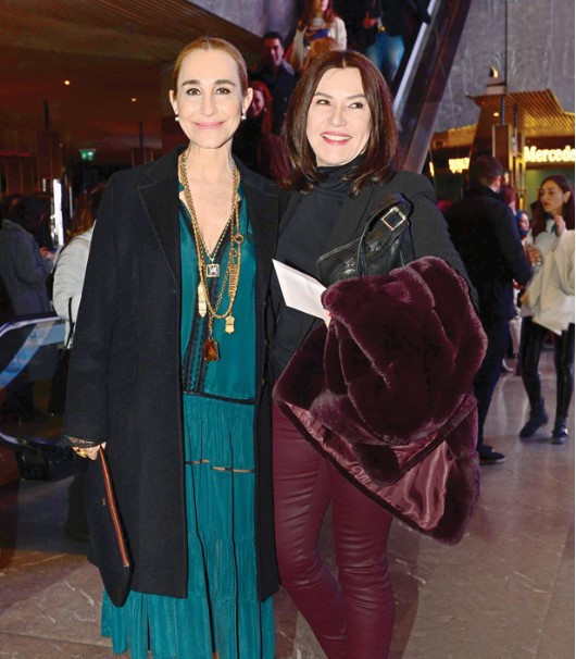 Alice Müzikali ilk kez sahnede Alice Müzikali ilk kez sahnede