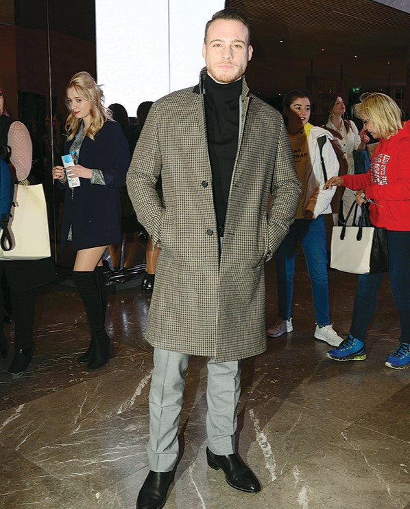 Alice Müzikali ilk kez sahnede Alice Müzikali ilk kez sahnede