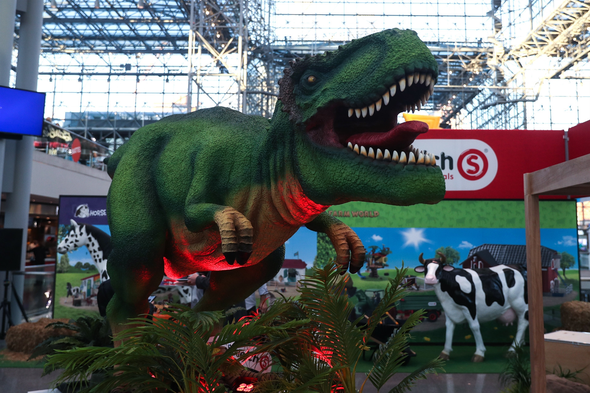 Dünyanın en büyük oyuncak fuarı kapılarını açtı