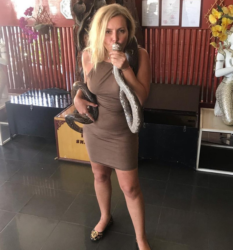 Erkekler vücut çalışıp kahve içelim mi diye fotoğraf atıyorlar